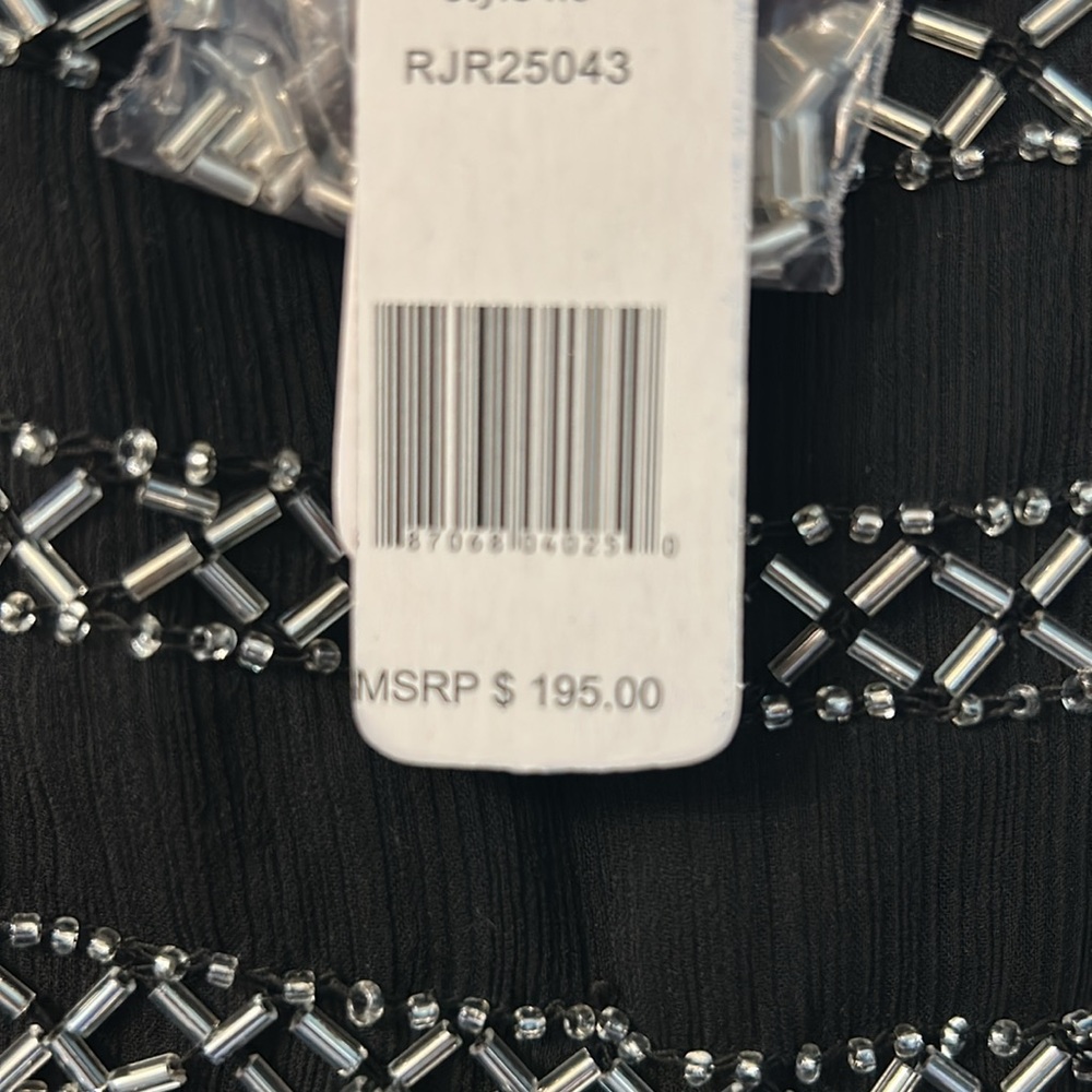 Romeo and Juliet Couture Black Dress - Picture 3 of 6
